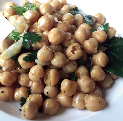 Garbanzo Beans With Garlic & Oil