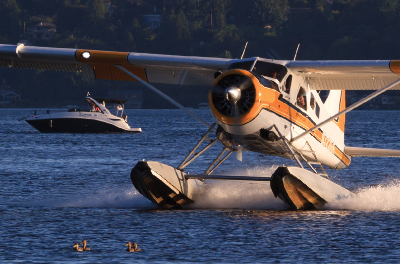 Kenmore Air Rendezvous: Photo by Alex Kwanten