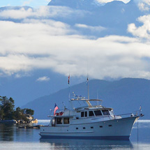 Go Your Own Way: Crown Yacht Charters